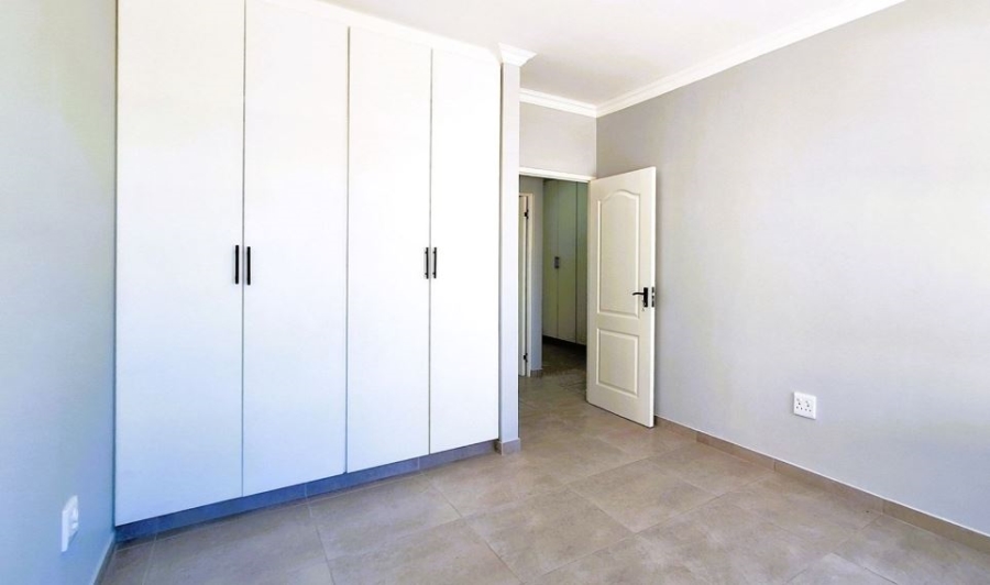 3 Bedroom Property for Sale in Sandy Point Western Cape